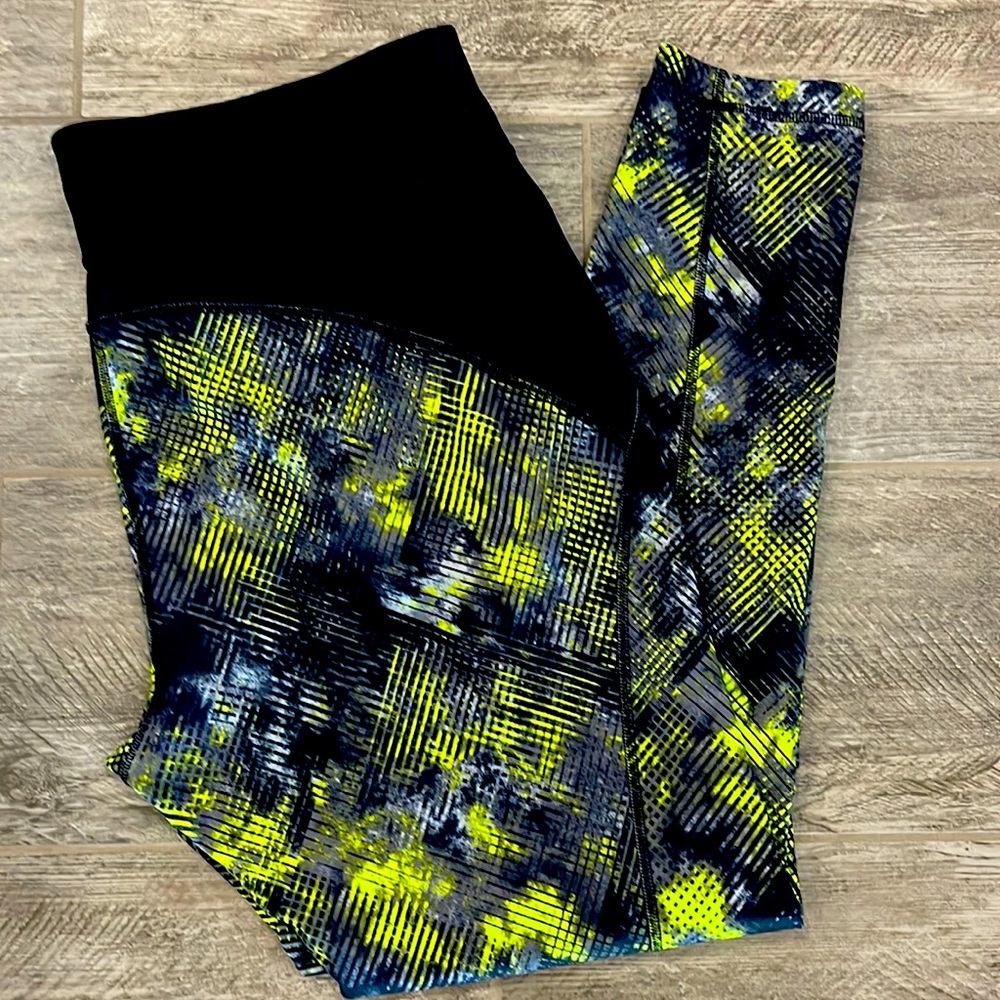 Xersion Fitted, Cropped Yoga Pants 1X